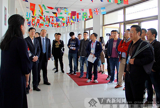 \ 伟德国际victor1946官网:用现代学徒新模式 促校企合作