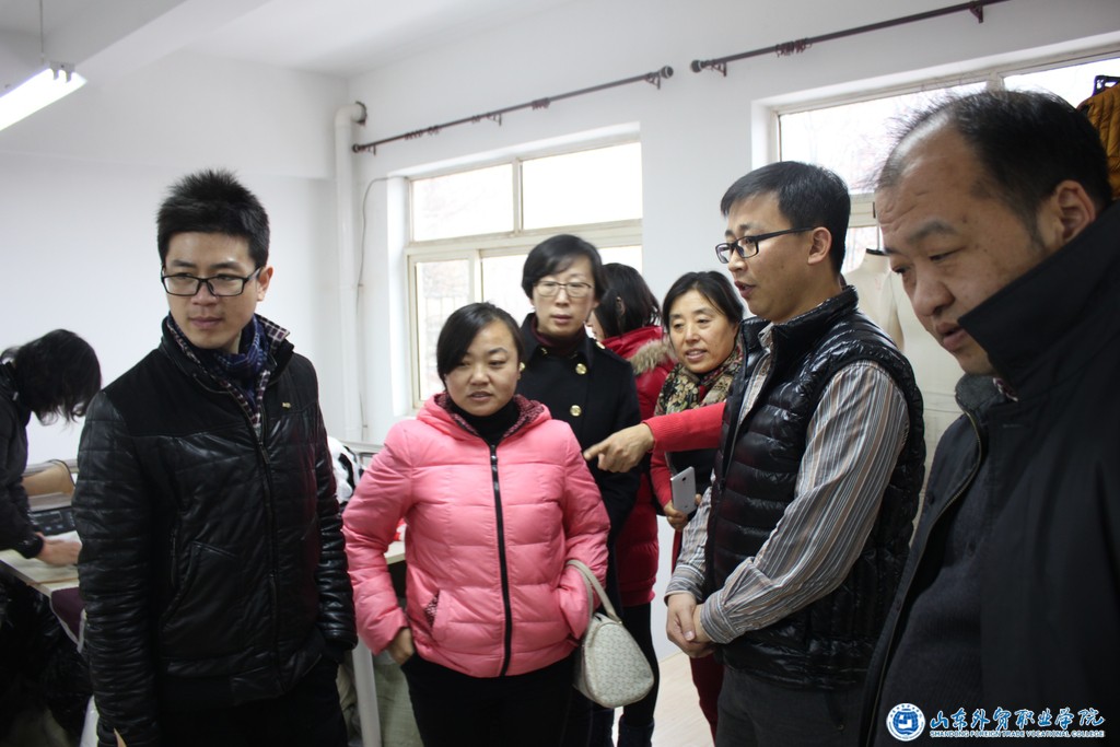 国际贸易系企业调研之——青岛沛高服装有限公司2.JPG