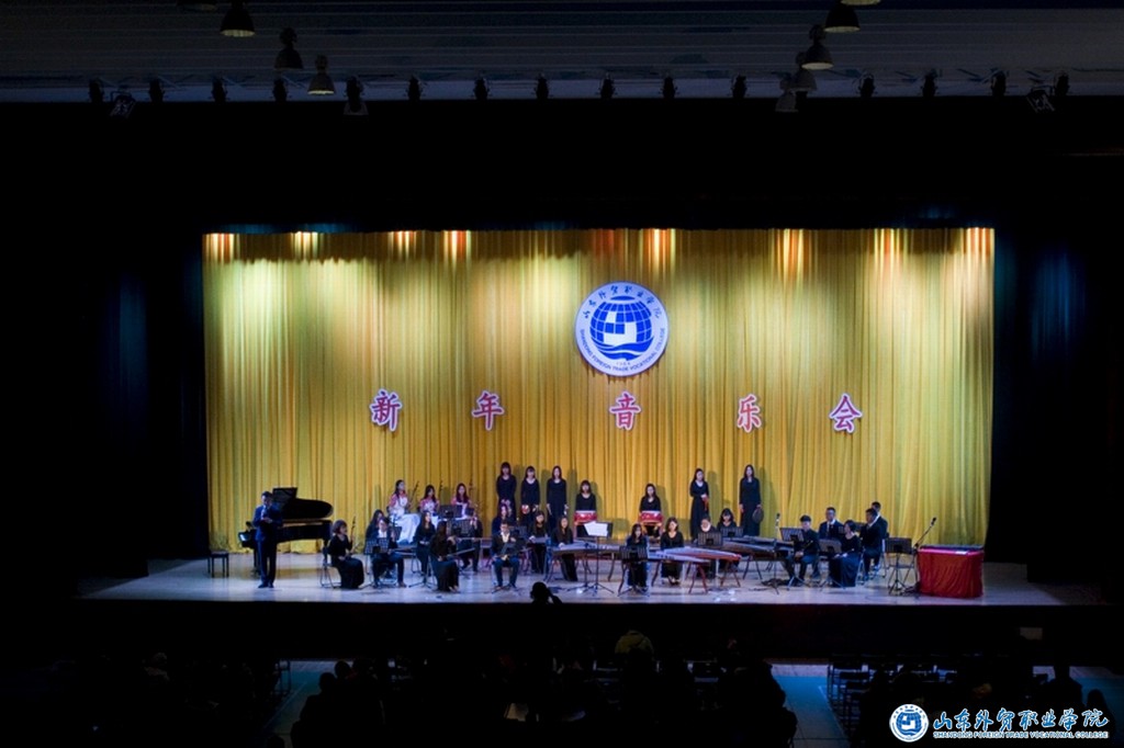 调整大小 调整大小 2017年艺术团音乐会1.jpg